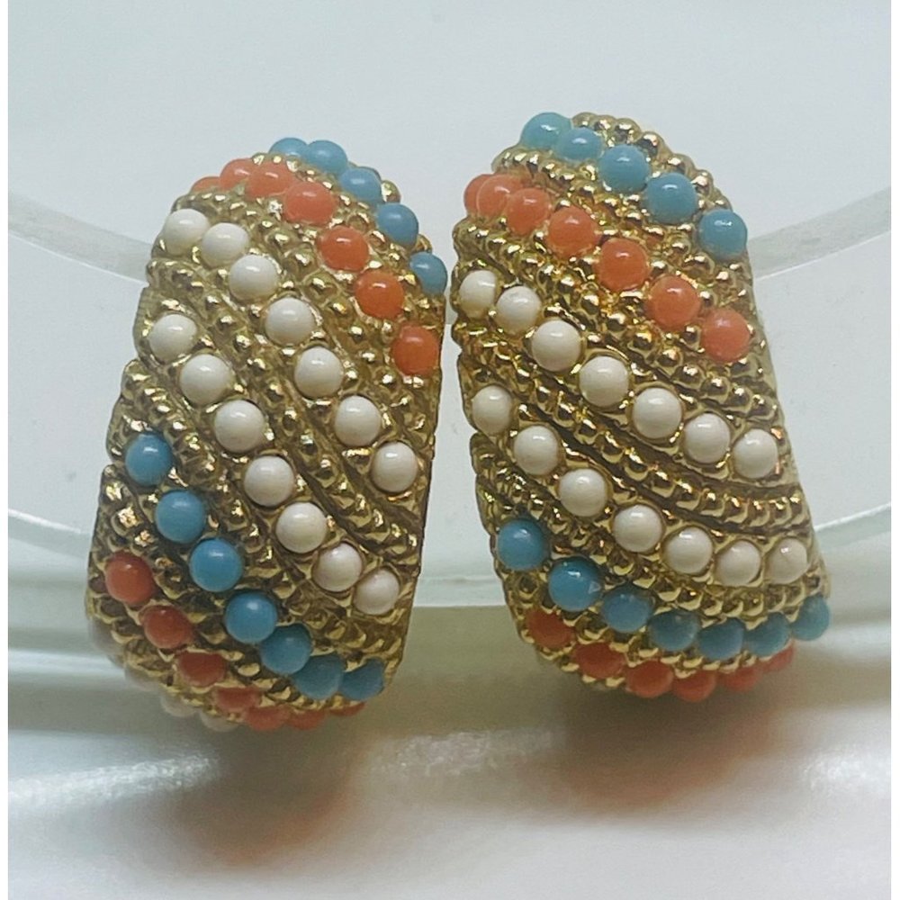 Vintage Les Bernard Tiny Bead Clip on Earrings - Picture 2 of 7